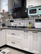 北欧小白砖卫生间厨房白色格子墙砖300x600面包砖厨卫洗手间瓷砖