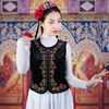 新疆马甲舞蹈演出服装，女马夹广场舞民族，风坎肩金丝绒绣花修身