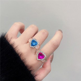 高级质感轻奢蓝宝石水晶钻戒指女2021年潮欧美个性夸张食指环