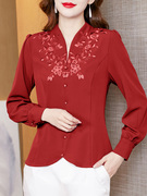 设计感妈妈红色衬衫女长袖春装，小个子时髦洋气中年女士绣花上衣秋