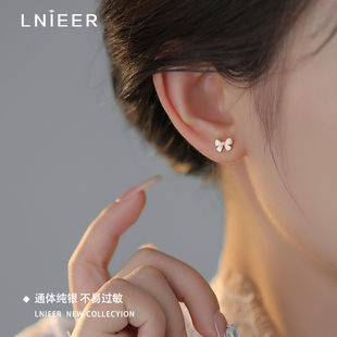 s925纯银蝴蝶结耳钉女小众设计高级感珍珠耳环养耳免摘气质耳饰品