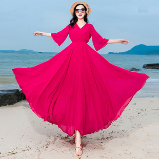 玫红色v型交叉领荷叶五分袖，海边度假沙滩裙