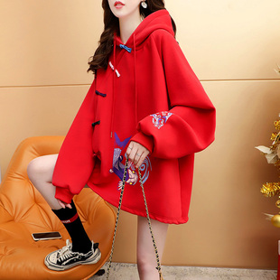 加绒加厚大红色连帽卫衣女，中长款2023秋冬洋气宽松设计感外套