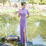改良优雅旗袍2024年淡紫色气质，休闲长款年轻款高弹力演出走秀