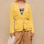法国M家舞纤夏季女 时尚慵懒黄色镂空针织开衫外套MFPCA00394