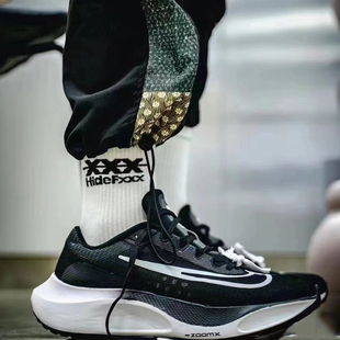 Nike耐克ZOOM FLY 5男子低帮减震透气户外运动跑步鞋DM8968-001