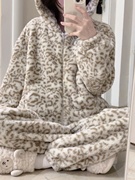 可爱豹纹套装珊瑚绒睡衣女款，冬季加厚海岛绒2023大码家居服冬