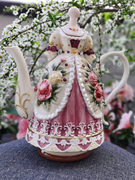 陶瓷欧式田园浮雕玫瑰茶壶，装饰釉下彩咖啡壶茶具，古典法式泡茶壶
