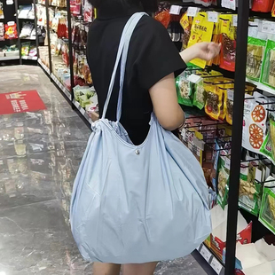 有扣子抽绳超市环保购物袋纯色，大容量折叠束口袋大号买菜包单肩袋