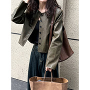 鹿西秋季复古做旧港风圆领皮衣外套女咖绿色，单排扣夹克上衣