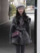 灰色毛呢大衣女款2023秋冬季小个子设计感短款高级感呢子外套