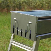 烧烤架户外碳烤炉烧烤架，野外烧烤炉d碳具烤炉家用木炭烤工取暖炉