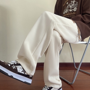 米白色灯芯绒裤子男秋冬高级感加绒卫裤雪尼尔直筒阔腿裤长裤服饰