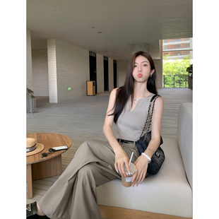 mulvanv领针织衫背心女夏季设计感小众修身短款褶皱别致无袖上衣