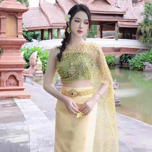 西双版纳旅拍影楼主题傣族服装，网红写真传统民族女套装泰国服装