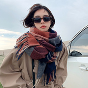 格子围巾秋冬季女士可爱学生，韩版羊毛两用披肩百搭保暖厚网红围脖