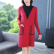 红色中长款毛衣女士装秋冬季2022年加厚时尚，洋气打底衫裙