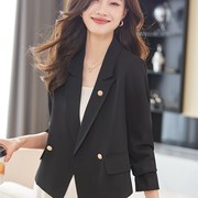 黑色短款职业小西装外套女秋季小个子高级设计感修身气质休闲西服