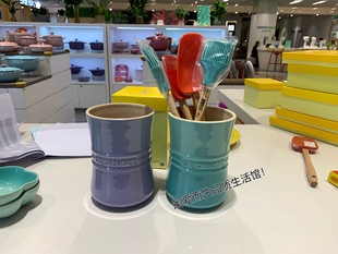 Le Creuset 酷彩海岸蓝薄荷绿粉红大/小号 锅勺/铲筒/锅铲座花盆