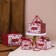 结婚喜糖盒子手提式婚礼糖盒创意花卉礼盒订婚专用空盒