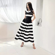 韩版气质时尚，拼接黑白条纹大摆连衣裙跨境女装夏季收腰长裙