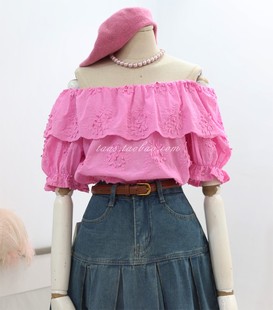 粉色上衣温柔蕾丝衫，2024夏季女装法式少女，荷叶边一字领娃娃衫衬衫