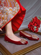 红色婚鞋女秀禾服婚纱两穿新娘，鞋孕妇可穿平底订婚结婚单鞋不累脚
