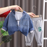 婴儿衣服春秋季韩版牛仔外套三件套童装套装1一3岁男宝宝分体春装