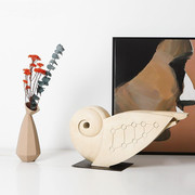 极简复古风木纹肌理抽象鹦鹉摆件样板房玄关电视柜装饰雕塑工艺品