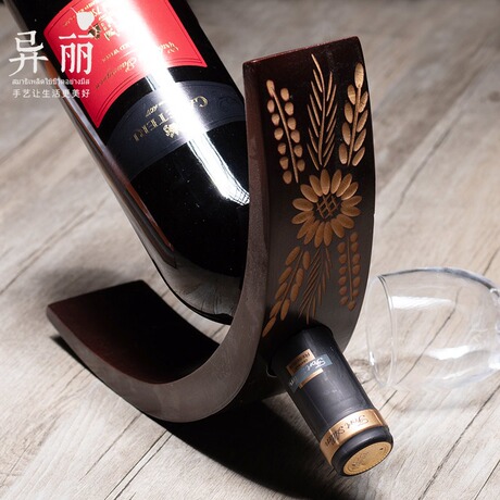 酒托