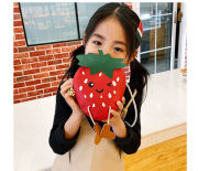 韩版可爱女童斜挎包，儿童小包包幼儿园宝宝，背包卡通草莓斜跨单肩包