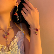 hulucheng鲜花珍珠手链流苏耳钩项链韩国设计甜美时尚气质范手饰