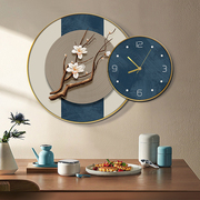 新中式餐厅挂画家用餐桌背景墙圆形钟表装饰画简约禅意客厅花卉画