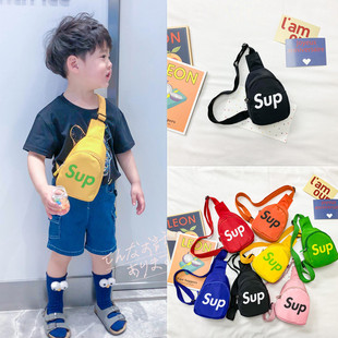 韩版男女童可爱卡通包包儿童，胸包百搭户外小包背包宝宝斜跨包