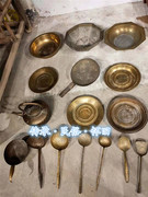 民俗老物件旧厨房用具老铜勺子铲子漏勺铜锅铜盆铜洗手盆怀旧餐厅