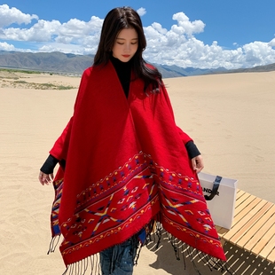 云南西藏民族风开叉保暖仿羊绒披肩两用秋冬加厚空调披肩围巾女潮