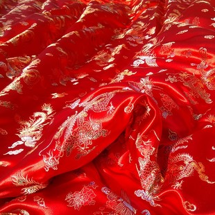 梅花蝴蝶布料180宽幅diy丝绸绸缎汉服面料，红色花真丝织锦缎子被面