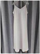 欧洲站lx19017时尚连衣裙，夏季性感缎面舒适v领显瘦气质中长裙女裙