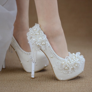 婚鞋白色配婚纱礼服公主蕾丝影楼拍照高跟鞋女水钻流苏细跟单鞋