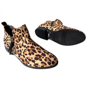 豹纹女靴欧美风仅36码ins潮流，女短靴软底，2.2cm跟时装女靴子