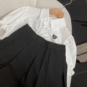 白色翻领短袖皱褶雪纺衬衫，黑色a字半身裙套装，时尚休闲洋气g$10