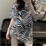 高货韩国女装货源豹纹短袖T恤女夏中长款女士打底衫上衣 一件