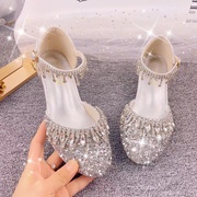 公主风儿童高跟鞋女童凉鞋，包头夏季皮鞋，2024年春秋银色水晶鞋