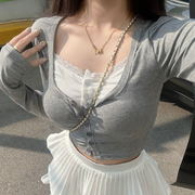 韩国2023秋冬修身短款螺纹，蕾丝拼接显身材，假两件长袖开衫t恤女