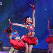 儿童喜庆梦娃演出服六一女童肚兜，灯笼裤开门红中国民族舞蹈表演服