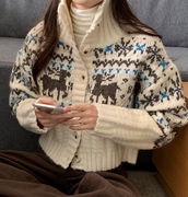 冬天氛围感毛衣，韩国2023冬季女装短款可爱小鹿，图案针织开衫