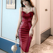 夏季时尚女装气质蕾丝绣花拼接性感裹胸酒红色吊带礼服连衣裙