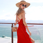 夏女红色沙滩裙气质挂脖连衣裙，性感侧开叉长裙，蕾丝露背小礼服裙