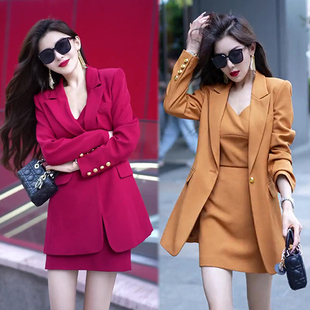 网红时尚两件套女秋季潮流百搭连衣裙高级感西服外套套装