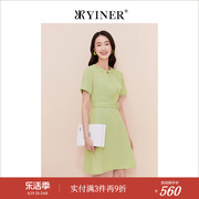 YINER音儿专选女装夏季通勤简约收褶果绿色连衣裙